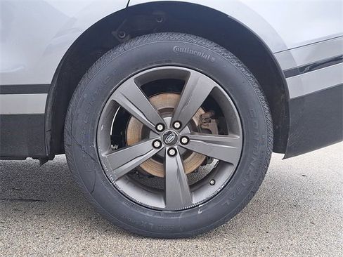 Used 2020 Land Rover Range Rover Velar R-Dynamic S image 9