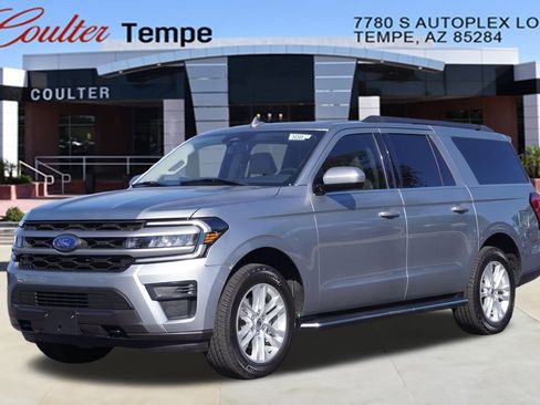 Used 2022 Ford Expedition Max XLT image 1