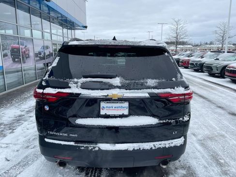 Certified 2023 Chevrolet Traverse LT w/ Rear Camera Mirror Package AWD/4WD image 30