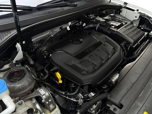 Used 2024 Volkswagen Tiguan SE FWD image 80