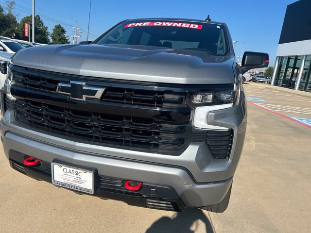 Used 2023 Chevrolet Silverado 1500 RST w/ Redline Edition AWD/4WD image 3