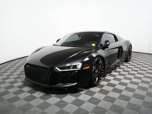 Used 2018 Audi R8 V10 w/ Premium Package image 25