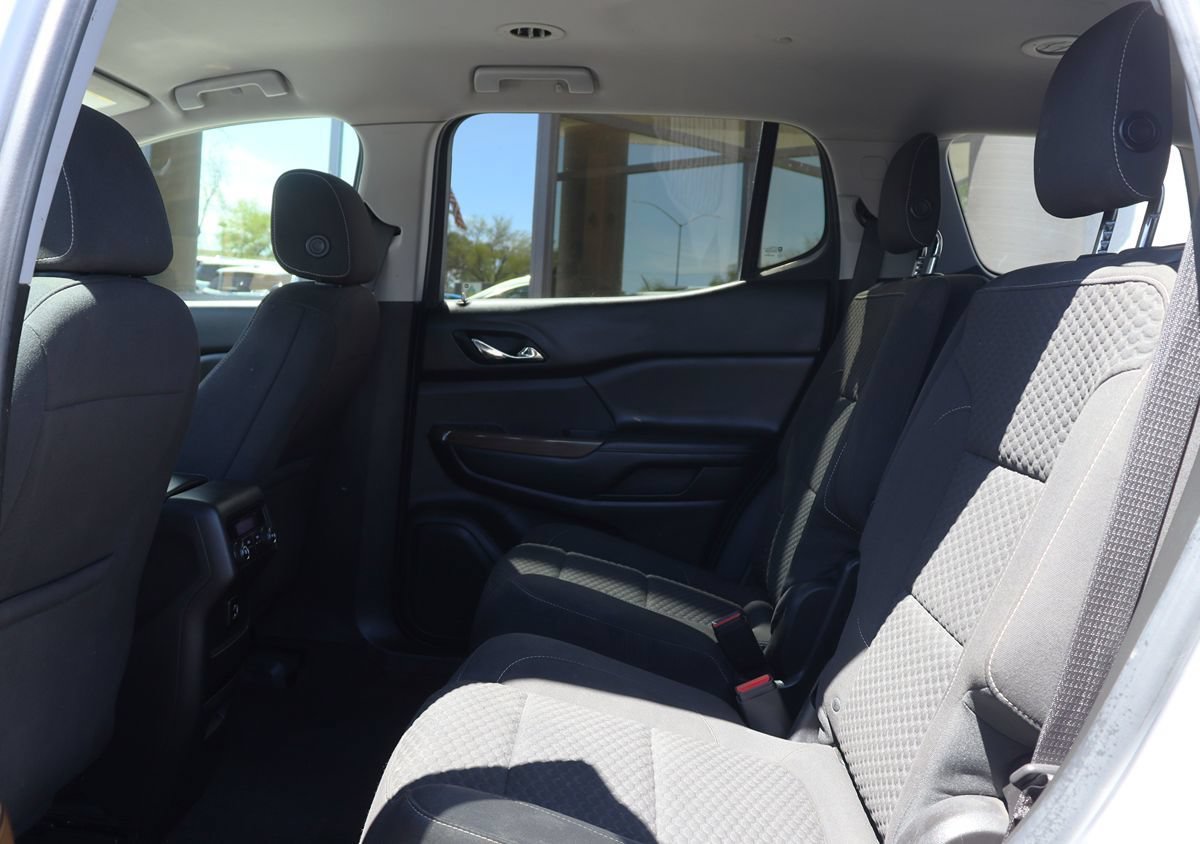 Used 2018 GMC Acadia SLE w/ Driver Alert Package I FWD image 33