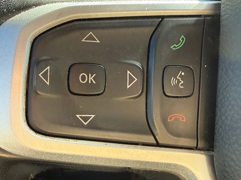 Used 2020 RAM 1500 Big Horn AWD/4WD image 22