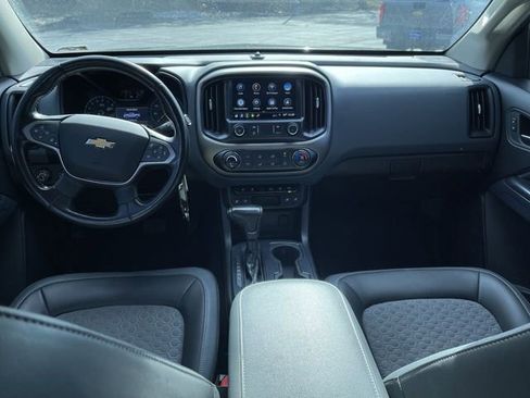 Used 2021 Chevrolet Colorado Z71 w/ Z71 Midnight Edition image 18