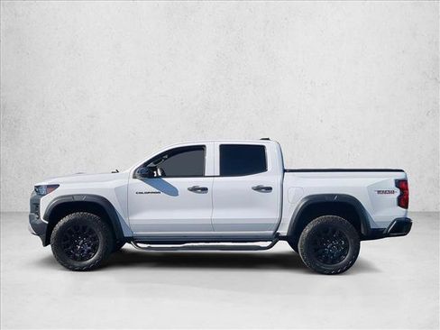 Used 2023 Chevrolet Colorado Trail Boss w/ Advanced Trailering Package AWD/4WD image 9