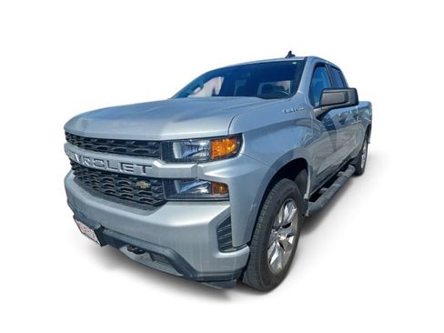 Used 2019 Chevrolet Silverado 1500 Custom w/ Custom Value Package AWD/4WD image 15