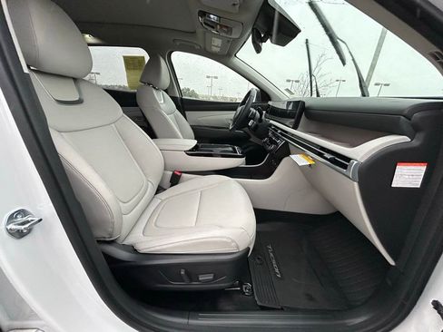 Used 2025 Hyundai Tucson Limited AWD/4WD image 33