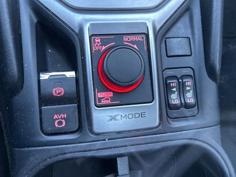 Used 2020 Subaru Forester Premium image 20