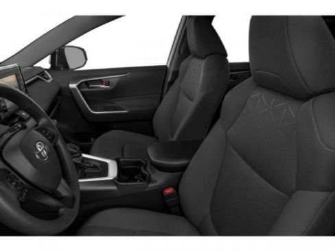 Used 2021 Toyota RAV4 XLE FWD image 9