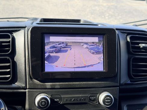Used 2023 RAM ProMaster 2500 FWD image 18