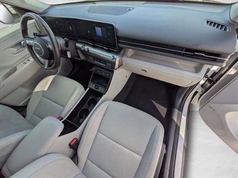 Used 2024 Hyundai Kona Limited image 23