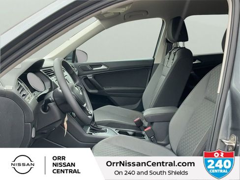 Used 2021 Volkswagen Tiguan S FWD image 17