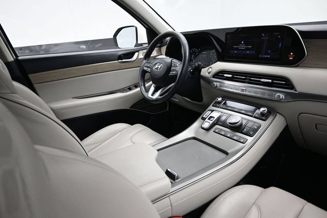 Used 2021 Hyundai Palisade Limited FWD image 17