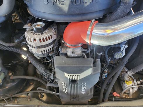 Used 2000 Chevrolet Silverado 1500 LS image 34