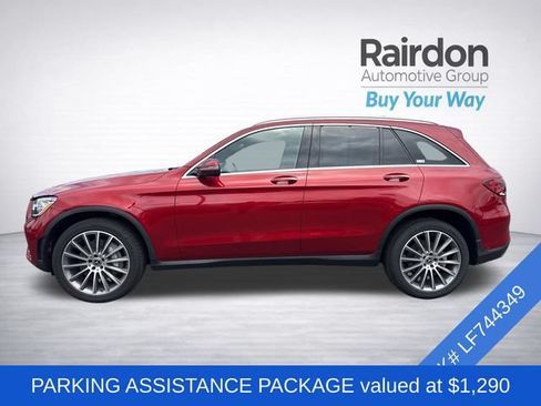 Used 2020 Mercedes-Benz GLC 300 4MATIC w/ AMG Line image 4