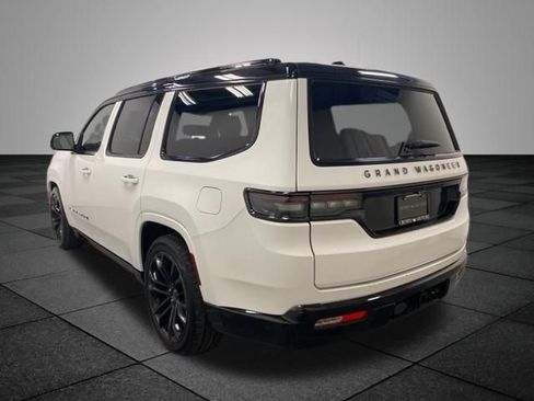 Used 2024 Jeep Grand Wagoneer Series II w/ Quick Order Packagew 28T AWD/4WD image 4