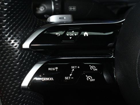 Used 2023 Mercedes-Benz E 450 Coupe image 29