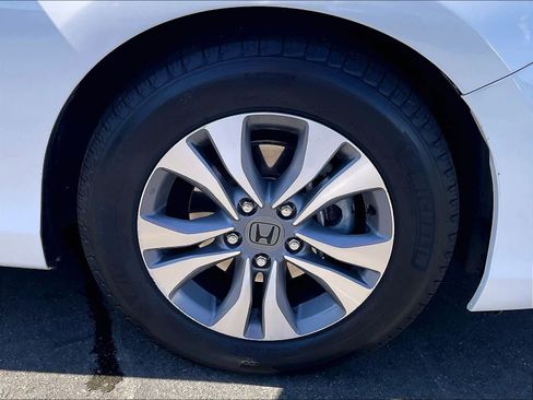 Used 2014 Honda Accord LX image 11