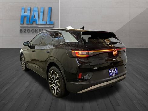 Used 2023 Volkswagen ID.4 Pro S Plus image 3