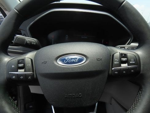 Used 2023 Ford Escape Active FWD image 28
