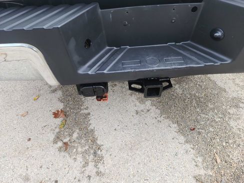 Used 2012 Ford F250 XL w/ XL Value Pkg image 11