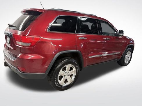 Used 2013 Jeep Grand Cherokee Limited w/ Trailer Tow Group image 5