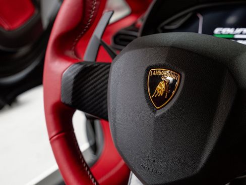 Used 2022 Lamborghini Aventador Countach image 47