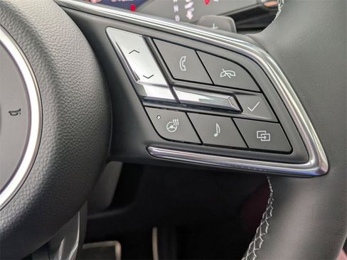 New 2025 Buick Envision Sport Touring image 18