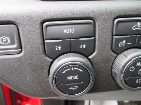 Used 2023 Chevrolet Silverado 1500 RST image 14