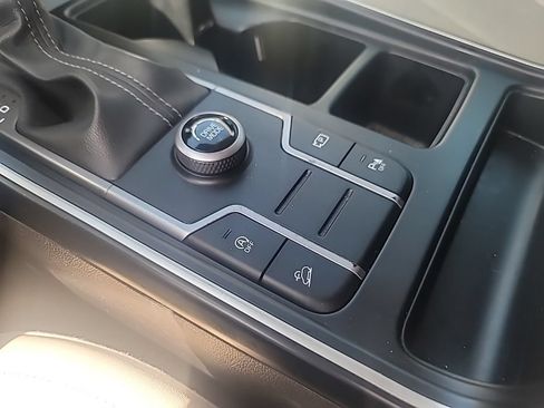 Certified 2022 Kia Sorento S w/ Panoramic Sunroof Package FWD image 15