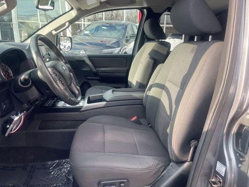 Used 2014 Nissan Titan SV w/ SV Value Truck Package image 14