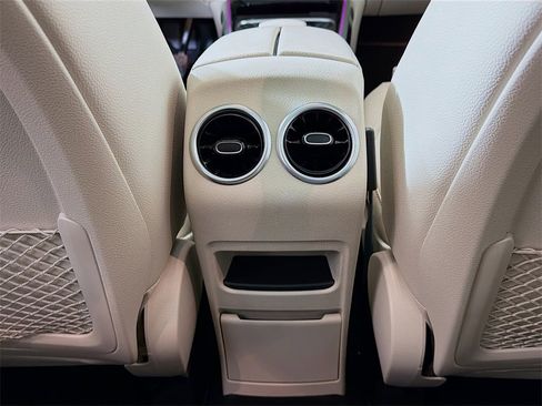 Certified 2023 Mercedes-Benz GLB 250 4MATIC image 26