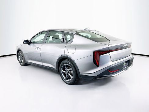 Used 2025 Kia K4 FWD image 5