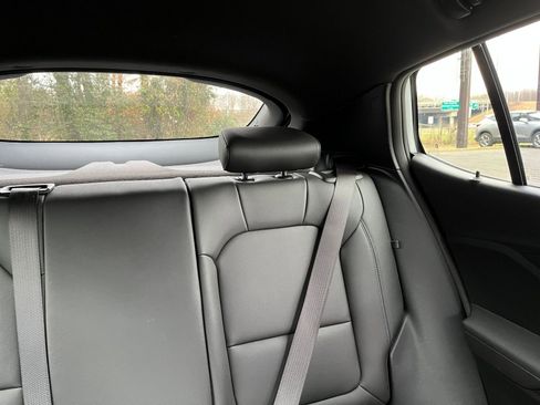 Used 2025 Buick Envista Sport Touring image 35