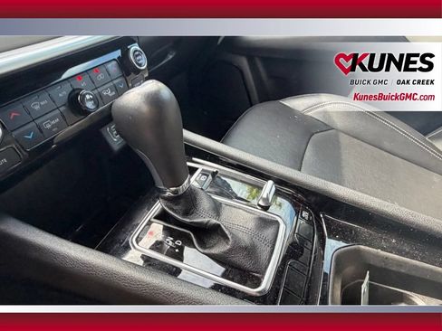 Used 2025 Jeep Compass Limited AWD/4WD image 21