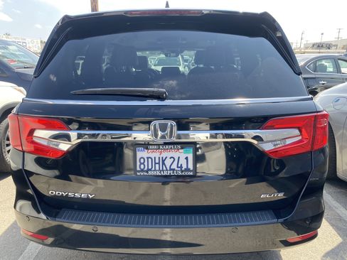 Used 2018 Honda Odyssey Elite image 10