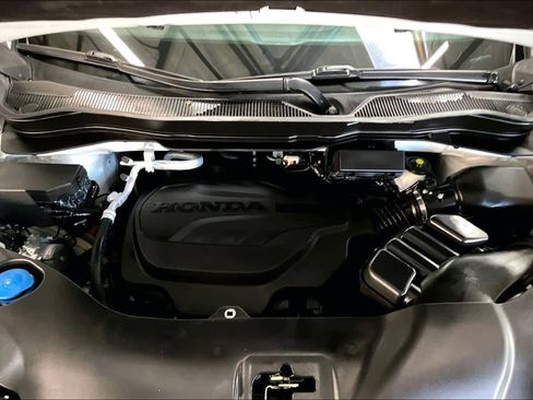 Used 2021 Honda Pilot Special Edition image 12