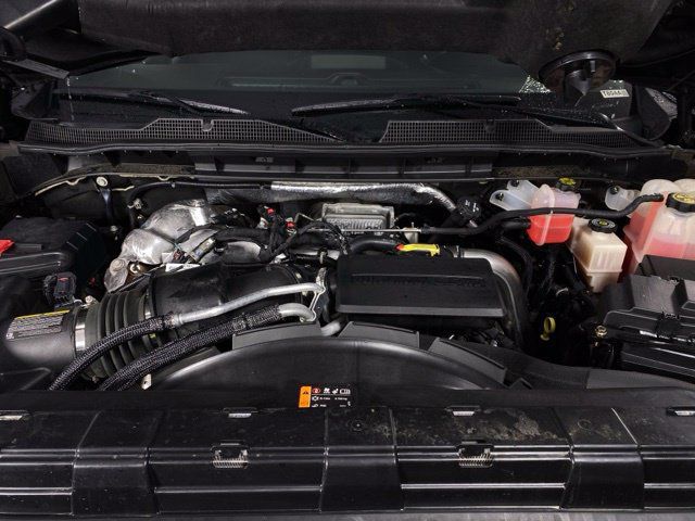 Used 2022 Chevrolet Silverado 2500 LT w/ Midnight Edition AWD/4WD image 14