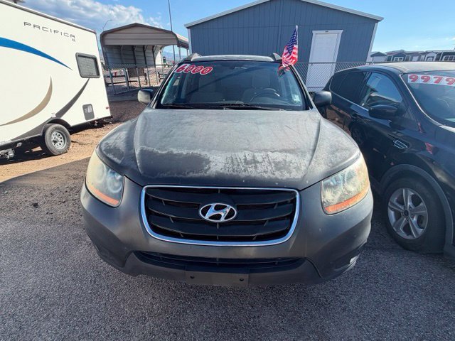 Used 2010 Hyundai Santa Fe GLS FWD image 2