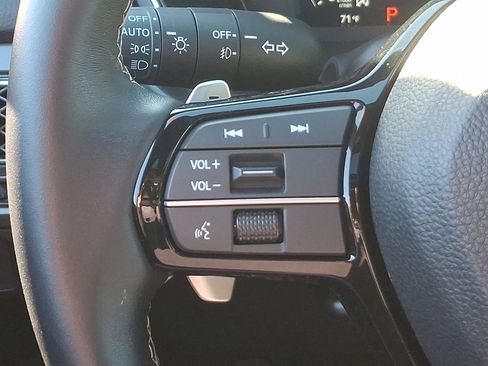 Certified 2025 Acura Integra A-Spec image 21