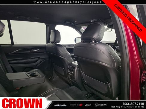 Certified 2025 Jeep Grand Cherokee Altitude AWD/4WD image 10