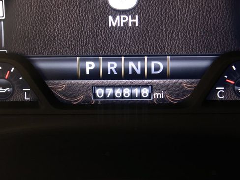 Used 2024 RAM 2500 Laramie AWD/4WD image 11