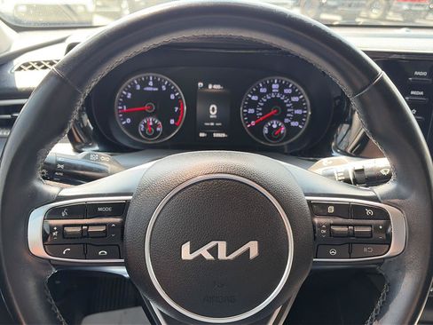 Used 2022 Kia K5 LXS AWD/4WD image 24