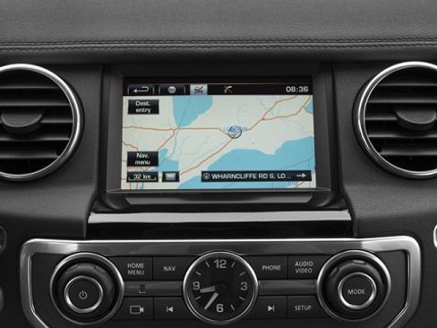 Used 2014 Land Rover LR4 HSE image 23