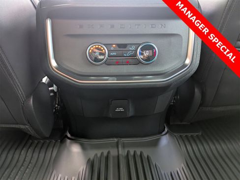 New 2025 Ford Expedition Tremor image 19