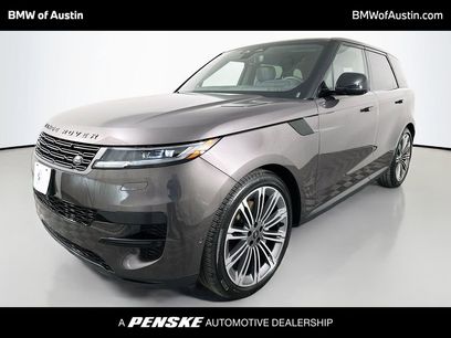 Used 2025 Land Rover Range Rover Sport SE