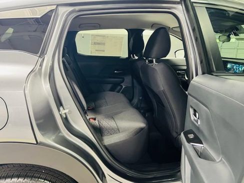 New 2026 Nissan Kicks SV FWD image 28