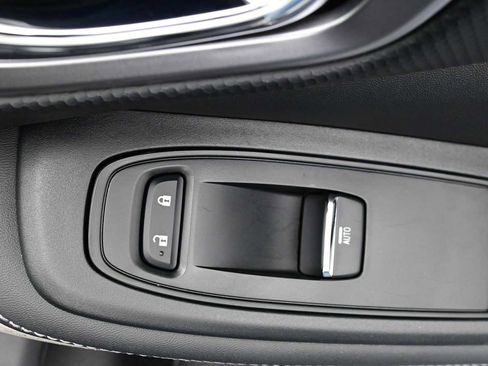 Used 2023 Subaru Forester Limited AWD/4WD image 47