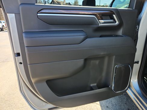 New 2026 Chevrolet Silverado 3500 LT w/ Convenience Package image 18